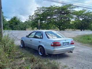 2001 Toyota Corolla Reviere ae111