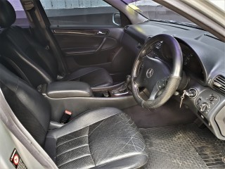 2003 Mercedes Benz C200 for sale in Kingston / St. Andrew, Jamaica
