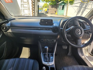 2016 Mazda Demio