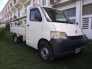 2012 Toyota LiteAce Truck