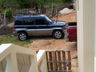 1999 Mitsubishi pajero io for sale in Manchester, Jamaica