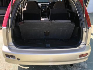 2003 Honda Stream