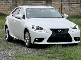 2016 Lexus IS200T