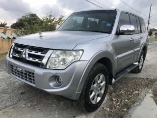 2012 Mitsubishi Pajero