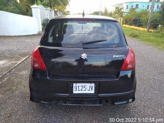 2005 Suzuki Swift