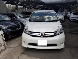 2014 Toyota ISIS PLATANA for sale in Kingston / St. Andrew, Jamaica