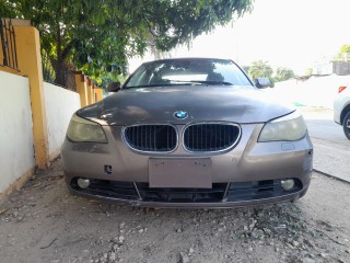 2005 BMW 530i