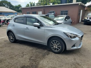 2017 Mazda Demio