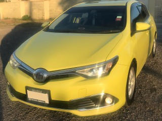 2016 Toyota Auris