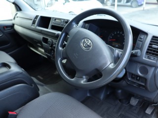 2015 Toyota Hiace Wagon