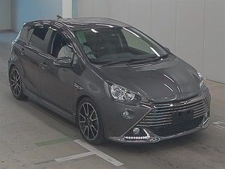 2014 Toyota Aqua for sale in Outside Jamaica, Jamaica