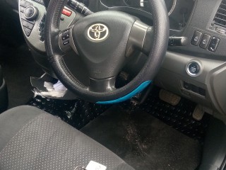 2010 Toyota Isis Platana for sale in Manchester, Jamaica