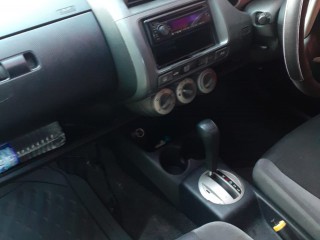 2006 Honda Fit for sale in Kingston / St. Andrew, Jamaica