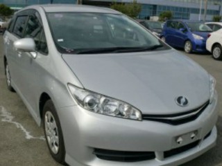 2014 Toyota Wish best offer 100 financing  100k towards your Insurance for sale in Kingston / St. Andrew, Jamaica