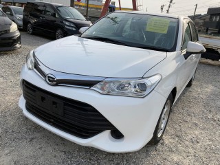 2017 Toyota Axio