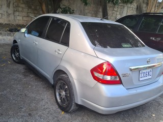 2012 Nissan Tiida