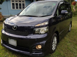 2013 Toyota Voxy for sale in Manchester, Jamaica