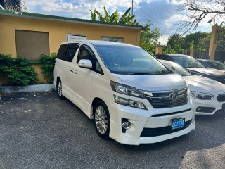 2013 Toyota Vellfire