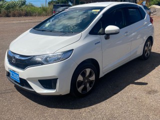 2017 Honda Fit hybrid