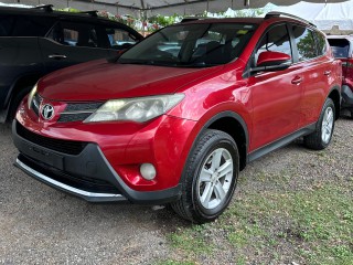 2015 Toyota Rav4
$2,750,000