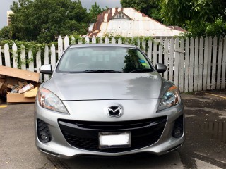 2011 Mazda Axela 3 for sale in Kingston / St. Andrew, Jamaica