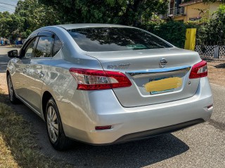 2017 Nissan Sylphy 
$1,490,000