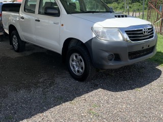 2013 Toyota Hilux