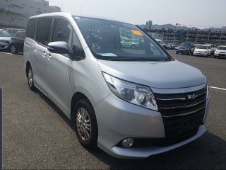 2014 Toyota Noah for sale in Manchester, Jamaica