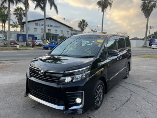 2015 Toyota Voxy Zs