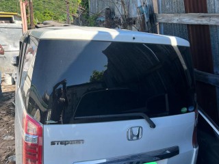 2012 Honda Step Wagon for sale in Kingston / St. Andrew, Jamaica