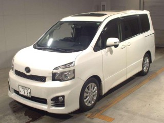 2012 Toyota Voxy for sale in Kingston / St. Andrew, Jamaica