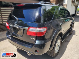 2011 Toyota FORTUNER