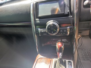 2011 Toyota Mark x for sale in Kingston / St. Andrew, Jamaica