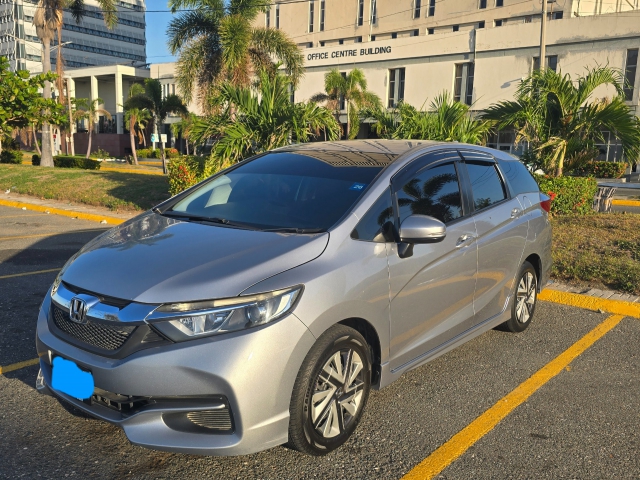 2017 Honda Shuttle for sale in Kingston / St. Andrew, Jamaica