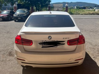 2018 BMW 330i