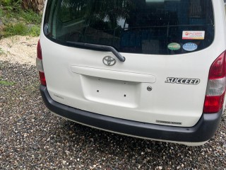 2018 Toyota Pro box and succeed for sale in St. James, Jamaica