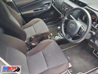 2016 Toyota VITZ