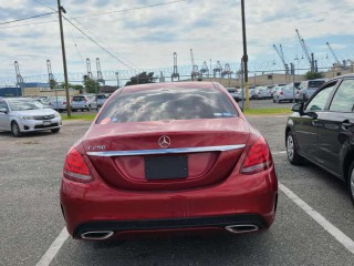 2015 Mercedes Benz C 250