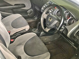 2003 Honda Fit