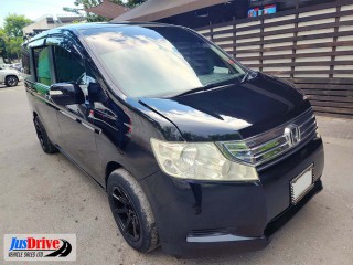 2010 Honda STEPWAGON