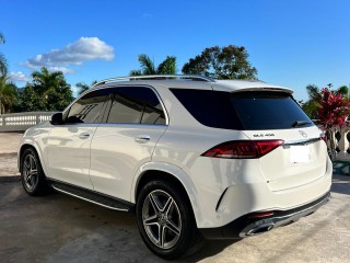 2020 Mercedes Benz GLE 450 
$13,400,000