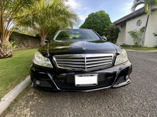 2012 Mercedes Benz C200