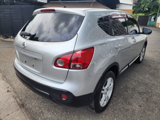 2011 Nissan Dualis
$890,000