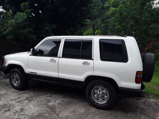 1993 Isuzu Trooper for sale in Kingston / St. Andrew, Jamaica