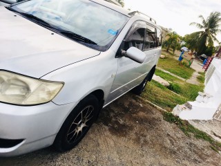 2006 Toyota Fielder