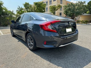 2020 Honda Civic 
$3,700,000