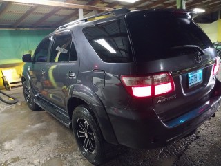 2010 Toyota Fortuner