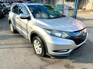 2015 Honda vezel Hybrid for sale in Kingston / St. Andrew, Jamaica