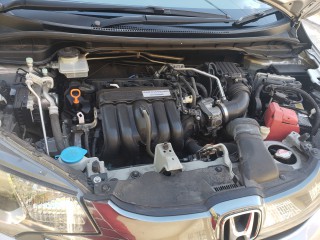 2015 Honda Fit hybrid for sale in Kingston / St. Andrew, Jamaica