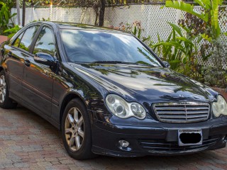 2005 Mercedes Benz C180 Kompressor Classic for sale in Kingston / St. Andrew, Jamaica